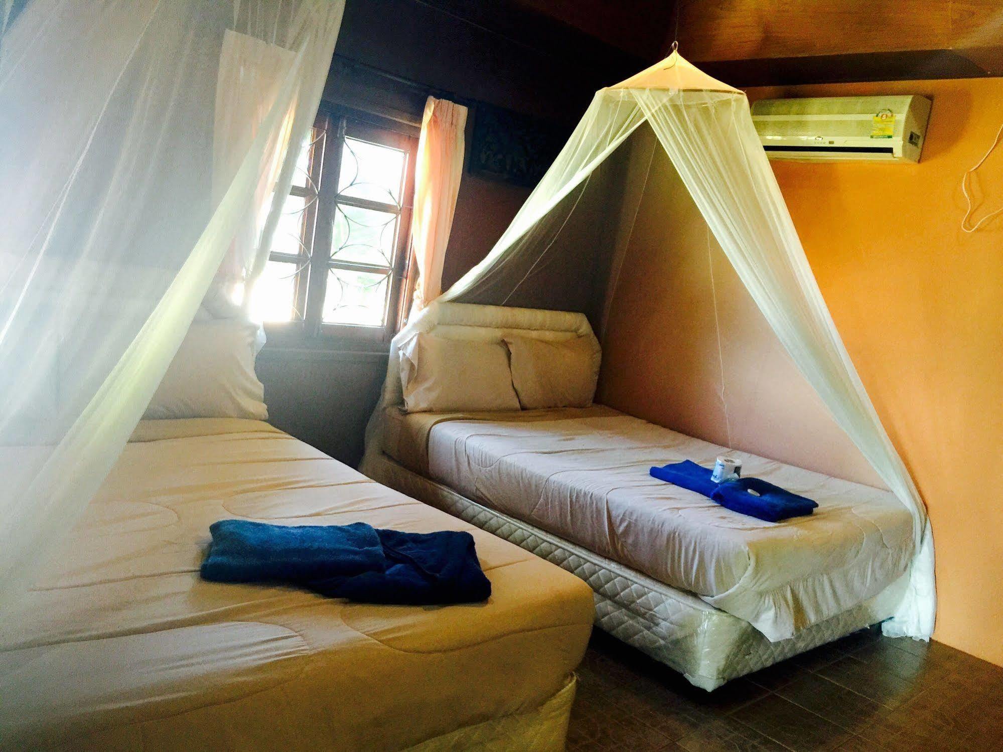 Lucky Resort Haad Yao Eksteriør bilde